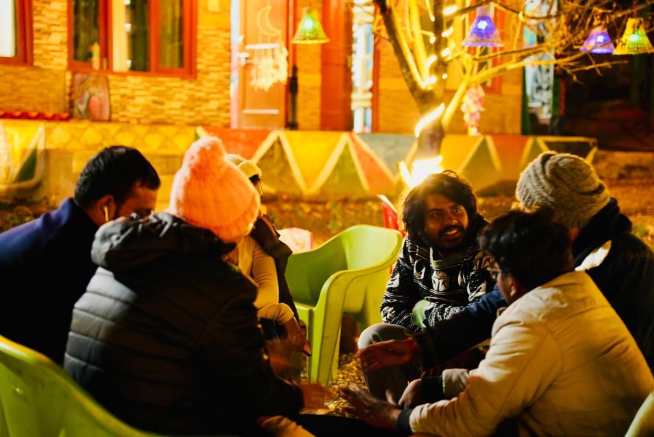 Hostel 360 Degree Manāli Buitenkant foto