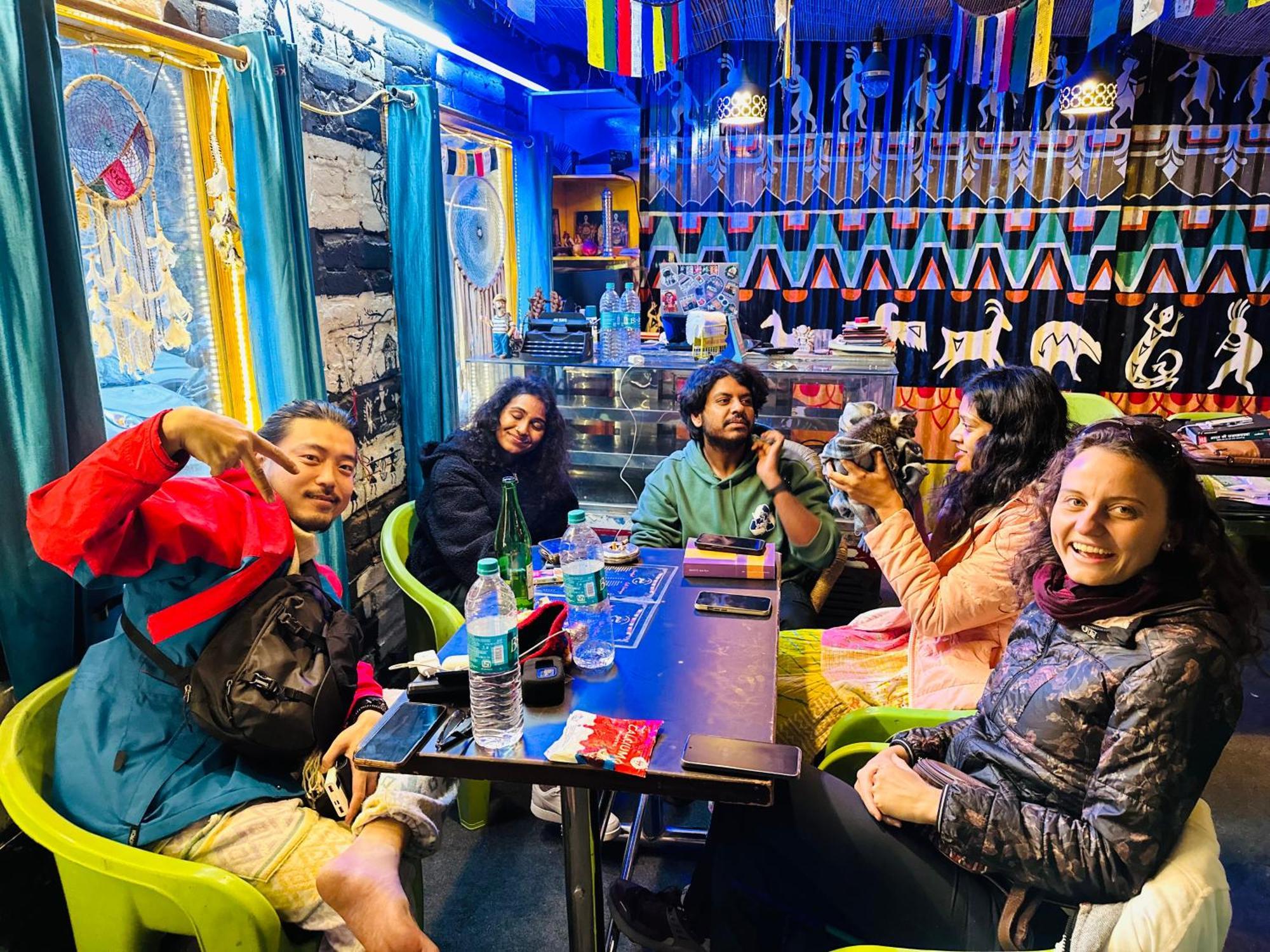 Hostel 360 Degree Manāli Buitenkant foto
