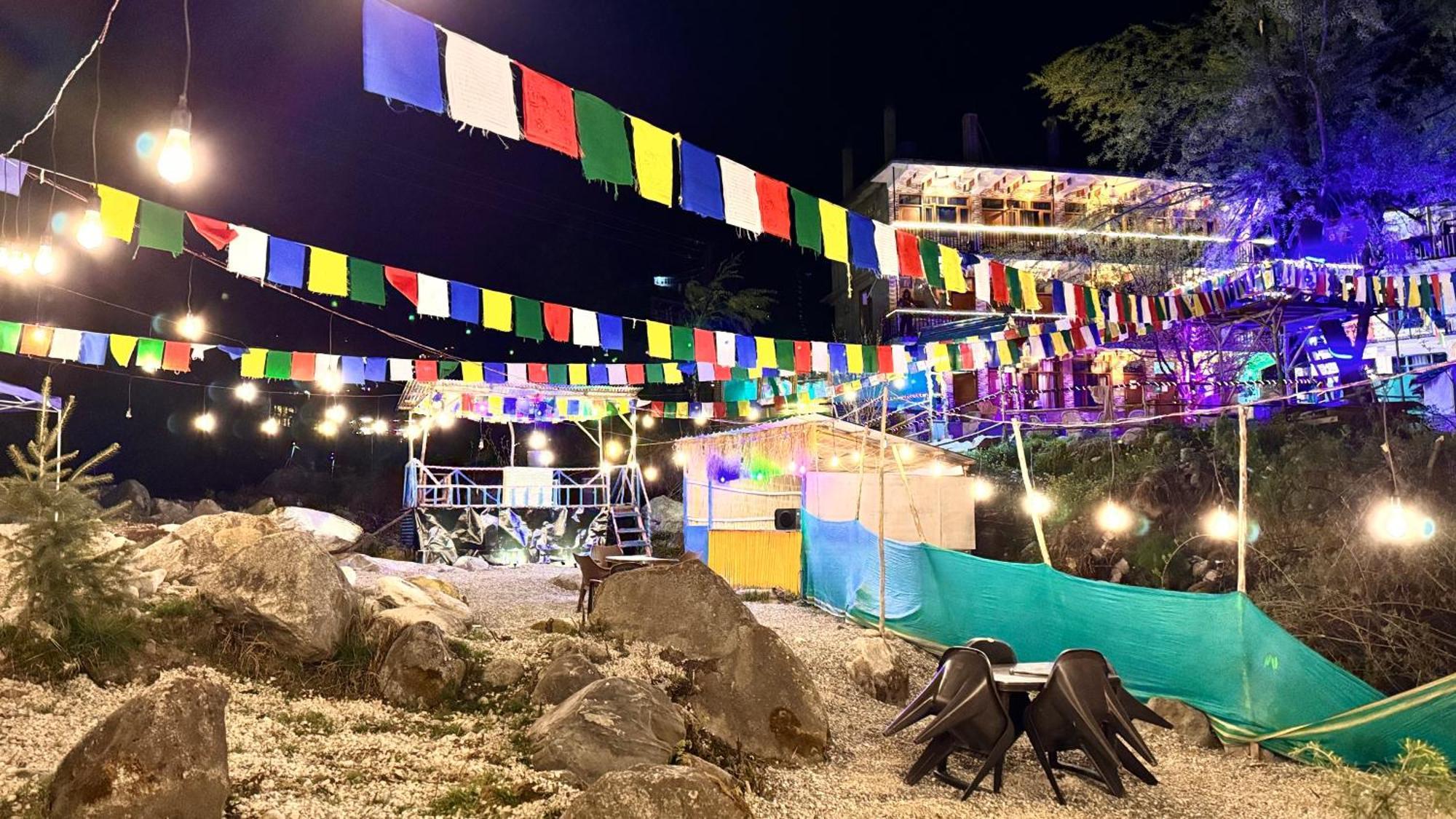 Hostel 360 Degree Manāli Buitenkant foto