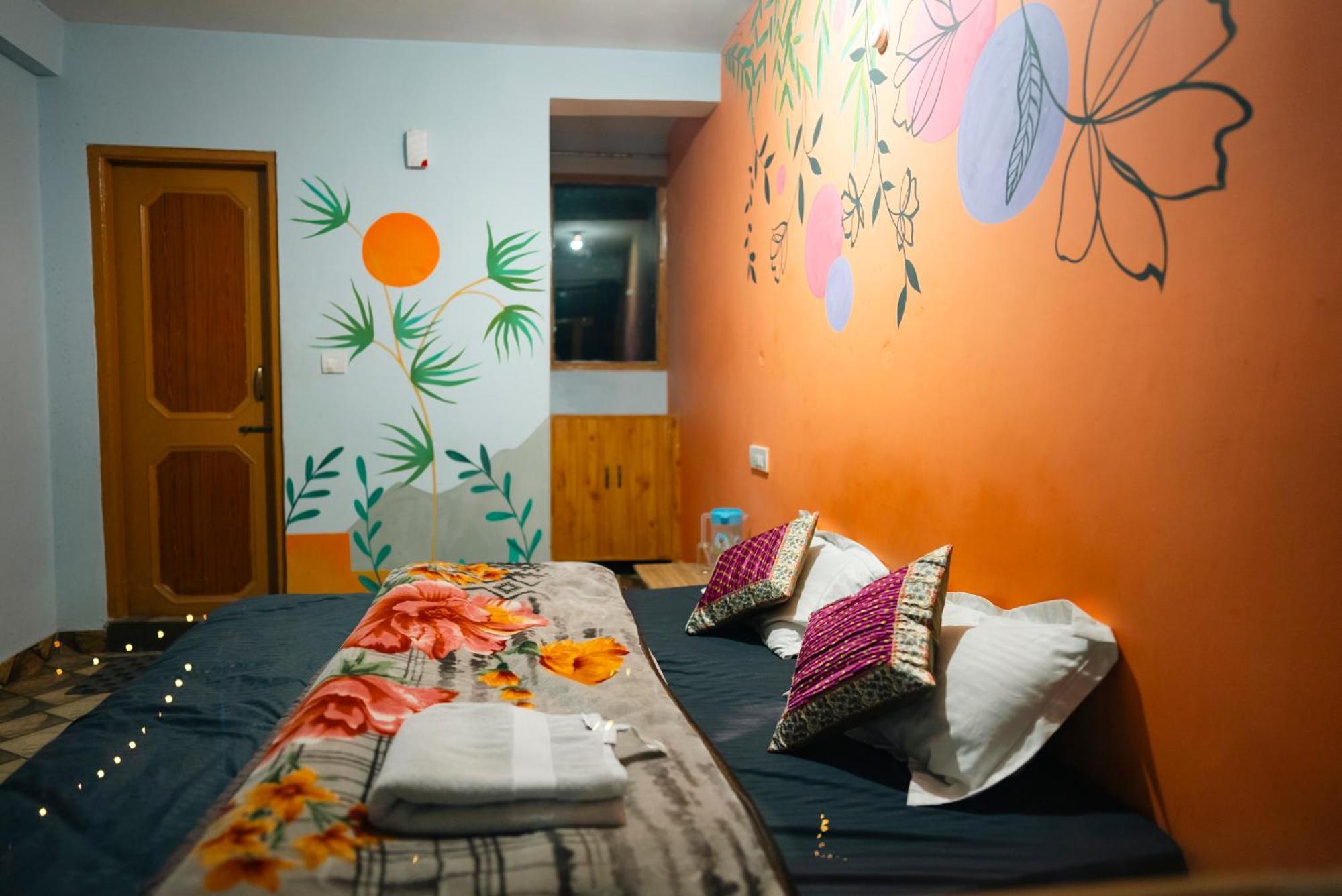 Hostel 360 Degree Manāli Buitenkant foto