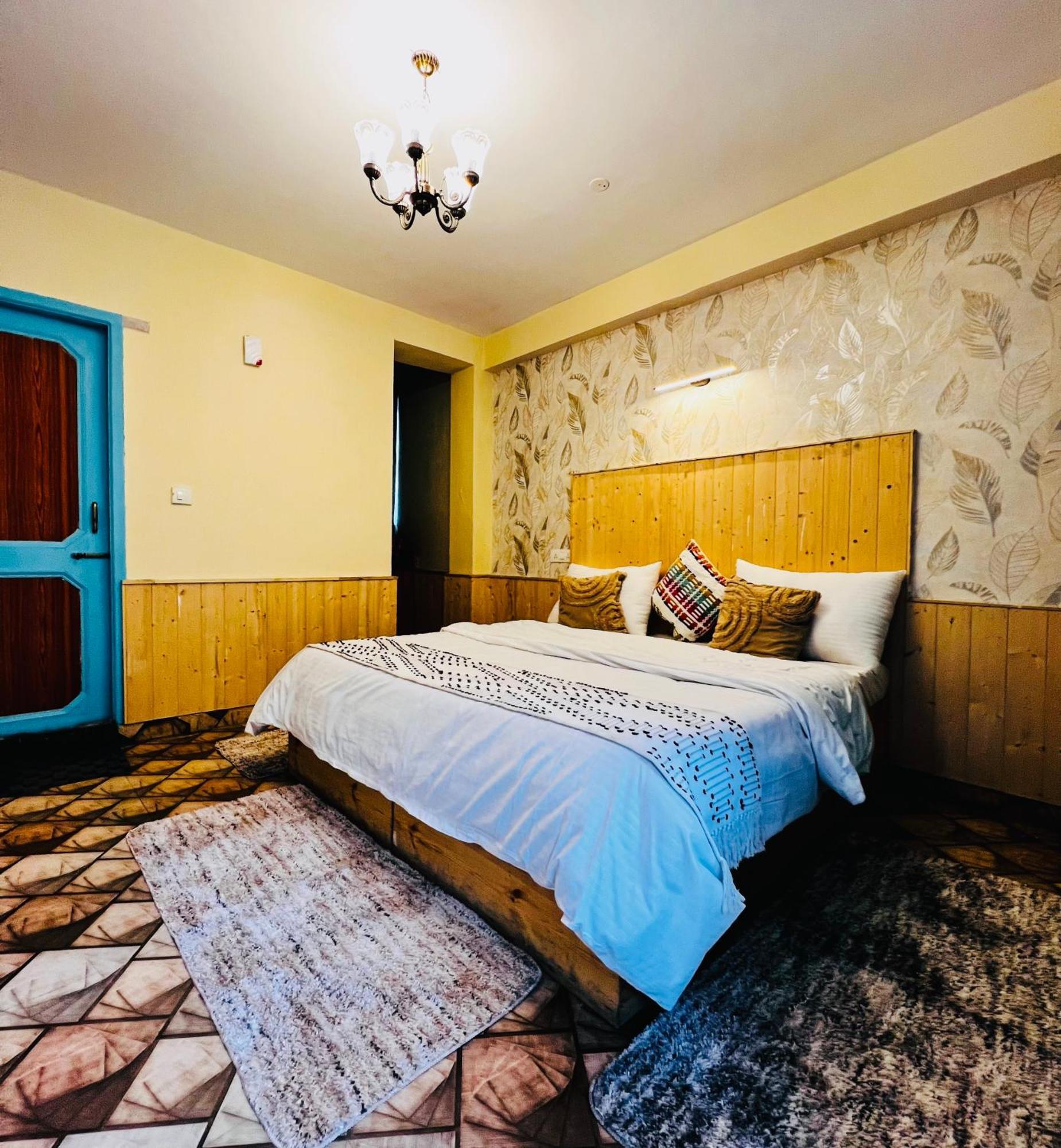 Hostel 360 Degree Manāli Buitenkant foto
